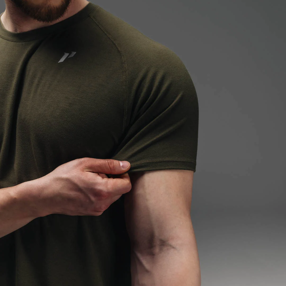 Genesis Vented Raglan