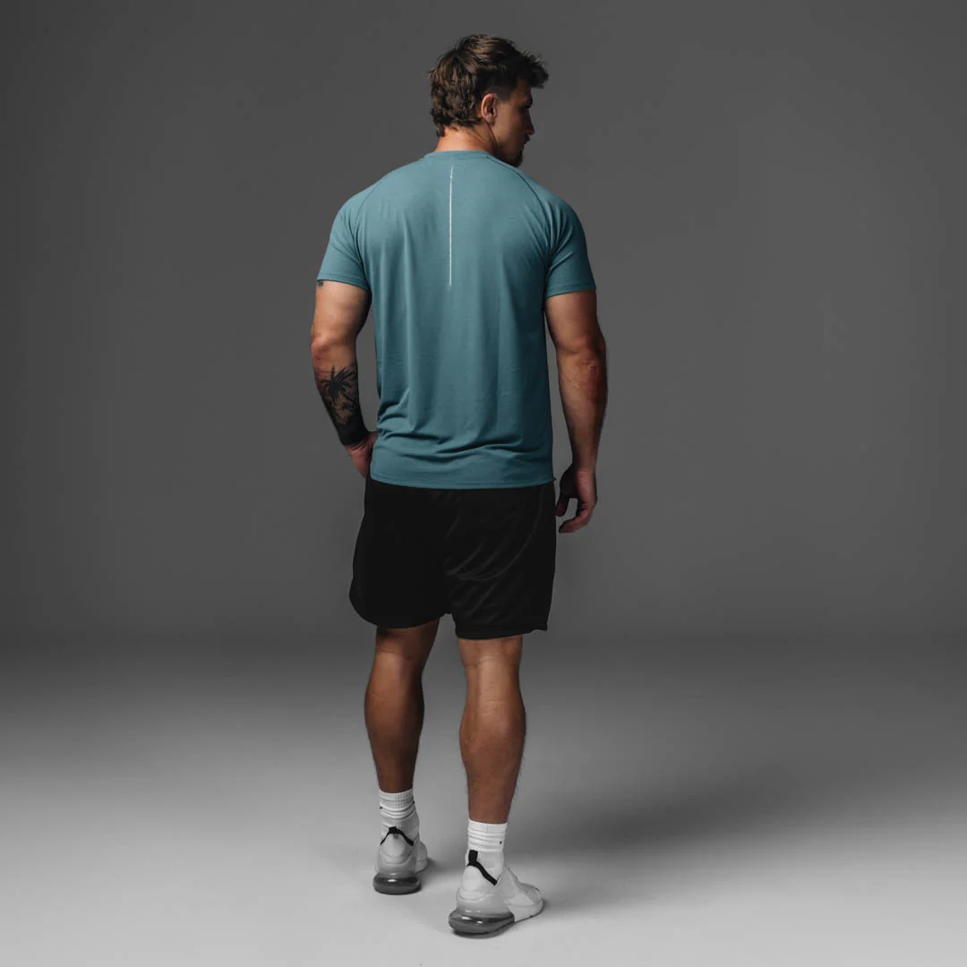 Genesis Vented Raglan