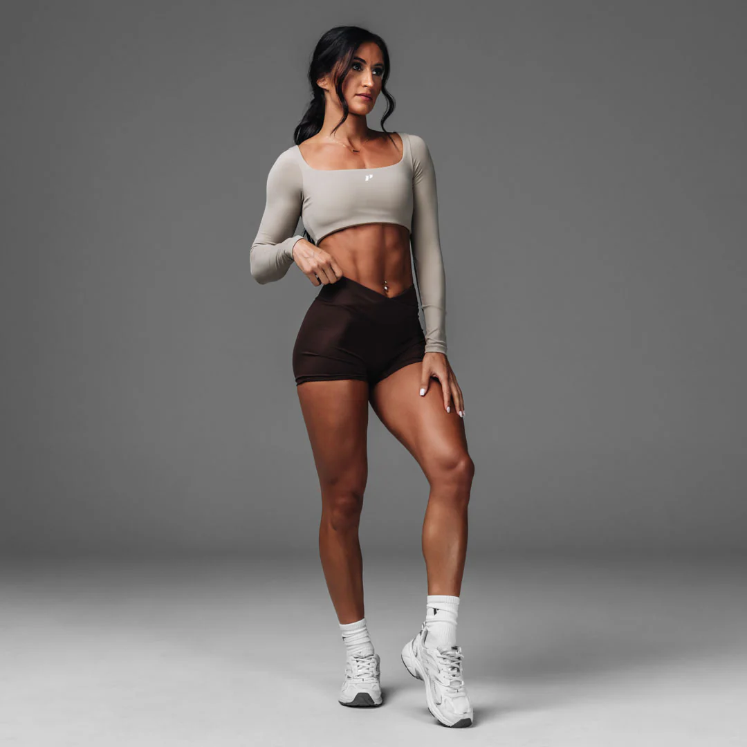 Minimalist Crop Long Sleeve