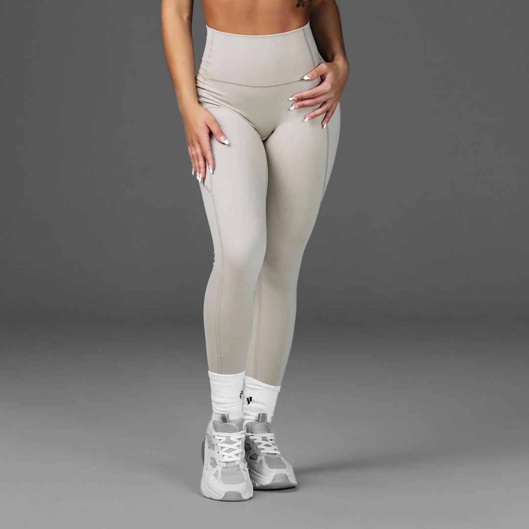 280-adapt-legging-petite-25-inseam-3.webp Adapt Legging - Petite (25" Inseam)