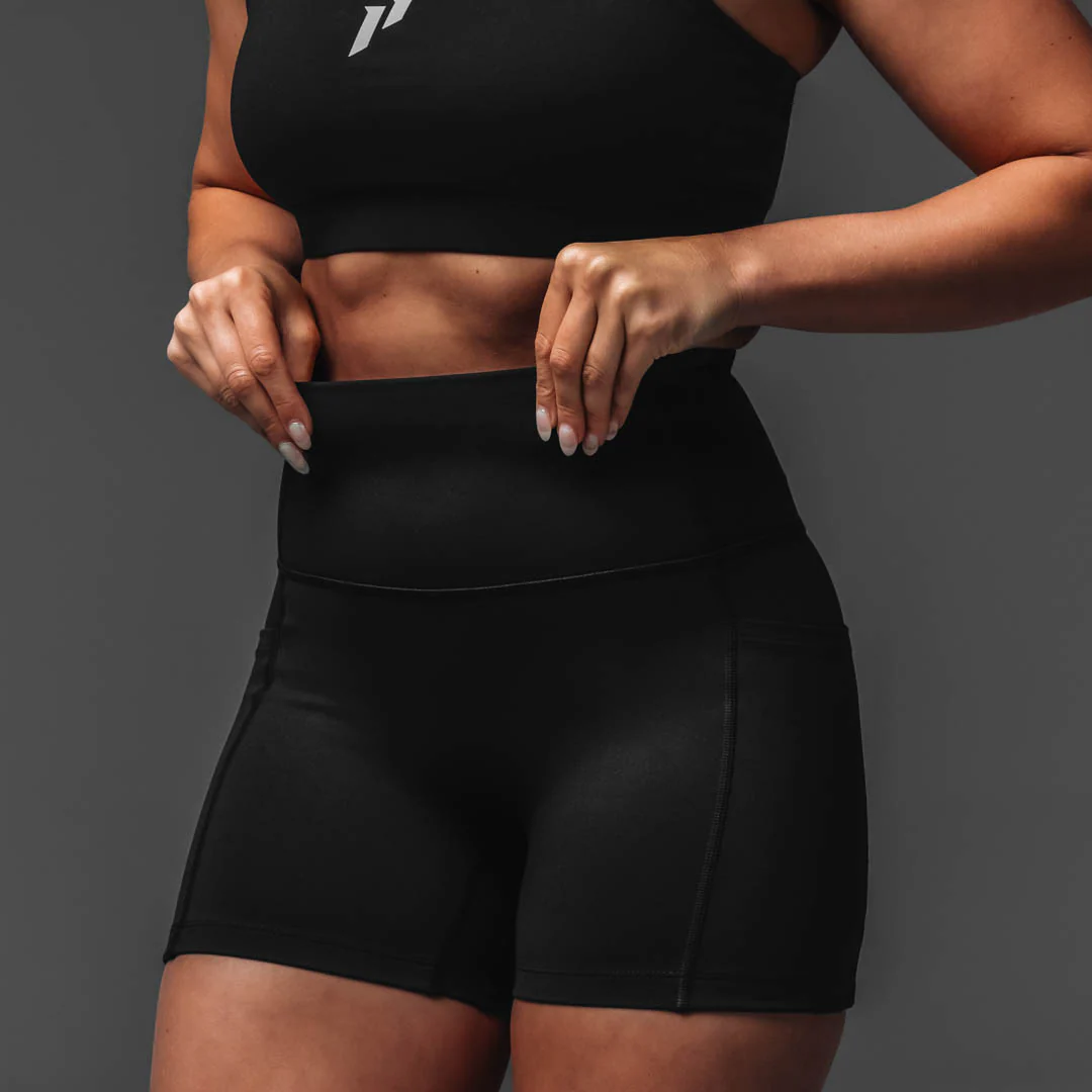 Adapt Invisible Scrunch Short - 4"