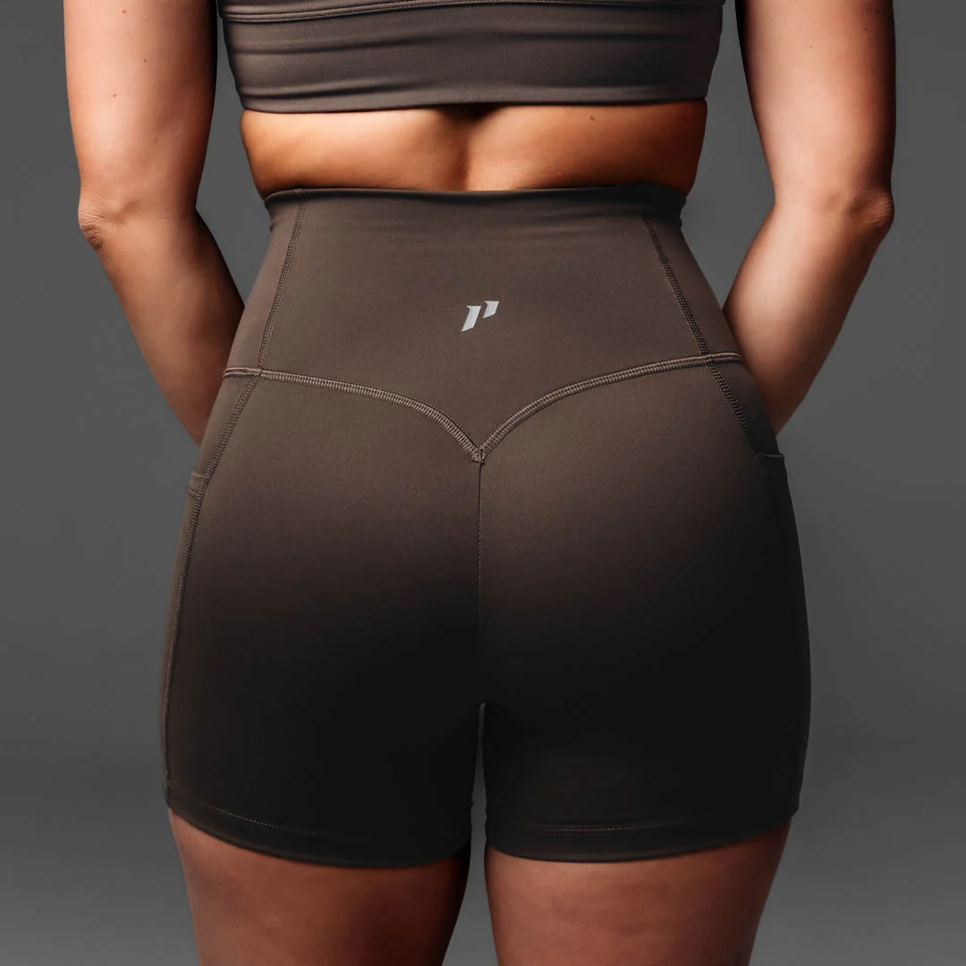 Adapt Invisible Scrunch Short - 4"