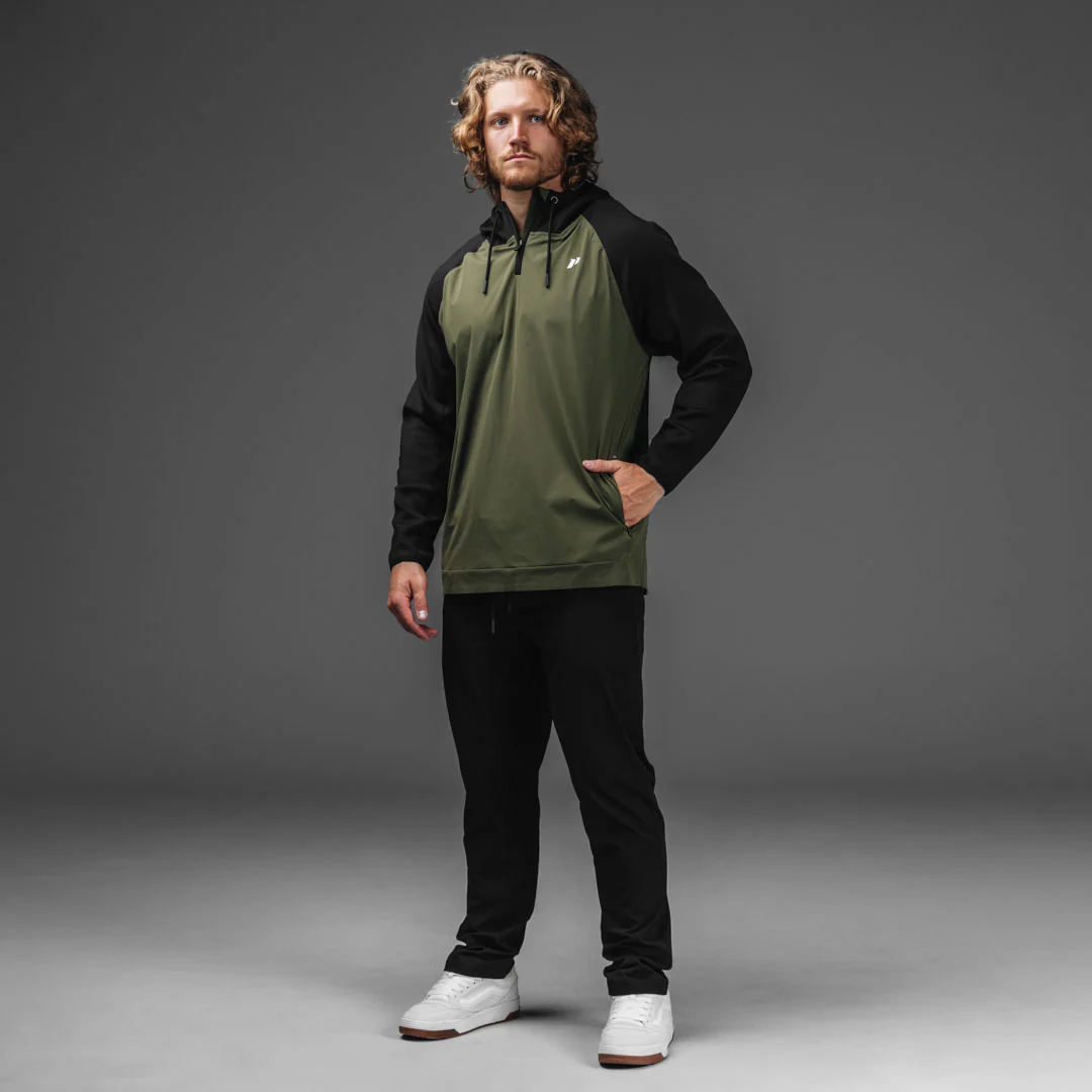 Grind Quarter Zip